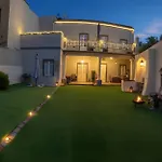 بيت ضيافة Luxar And