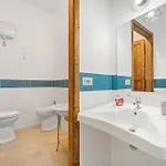 بيت ضيافة Luxar And بلدية آسميني