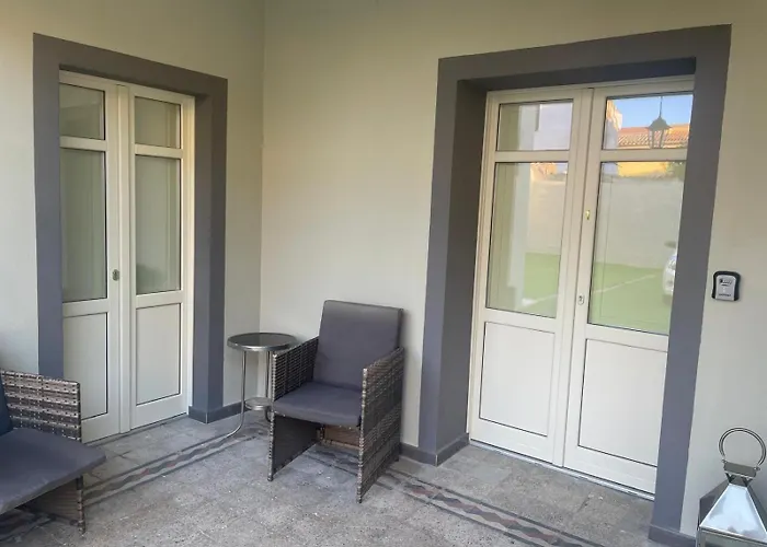 Guest house Luxar And