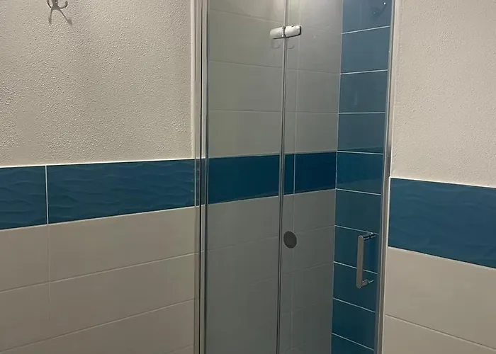 Luxar And Guest house Assemini