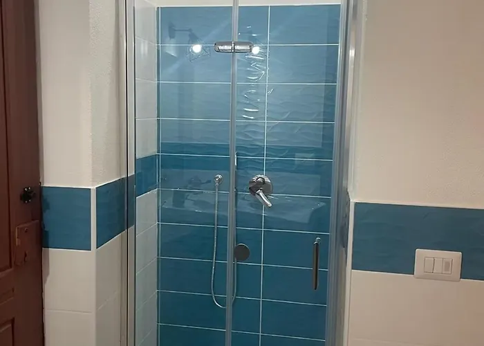 Luxar And Guest house 3*