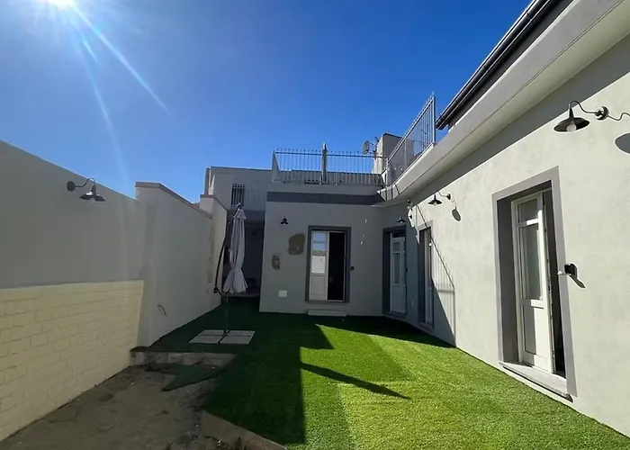 Luxar And Guest house Assemini